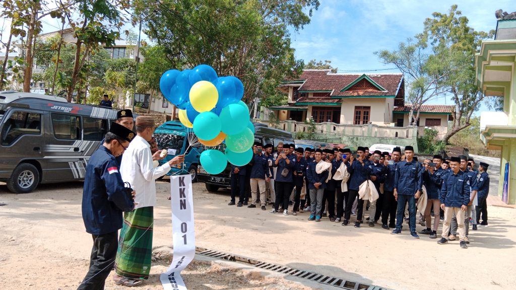 IST Annuqayah Lepas Ratusan Mahasiswa KKN Angkatan Pertama