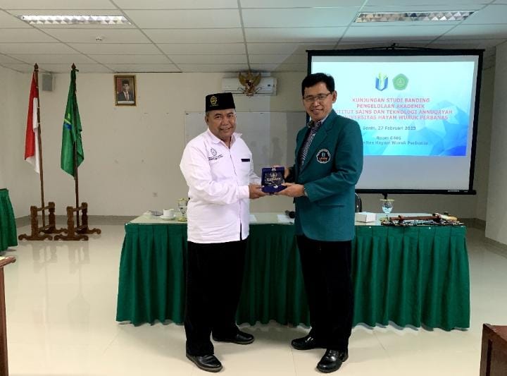 Tingkatkan Pengelolaan Akademik, IST Annuqayah Studi Banding ke UHW Perbanas Surabaya