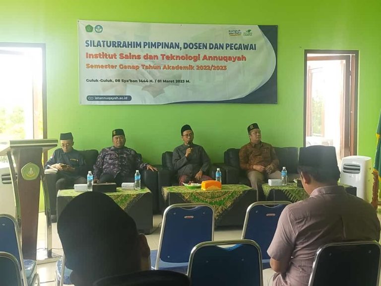 Pimpinan IST Annuqayah Gelar Silaturahim Bersama Dosen dan Pegawai Menyongsong Semester Genap, Diharapkan Ada Inovasi Pembelajaran